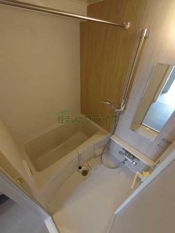 バス・シャワールーム　別部屋の参考写真です。