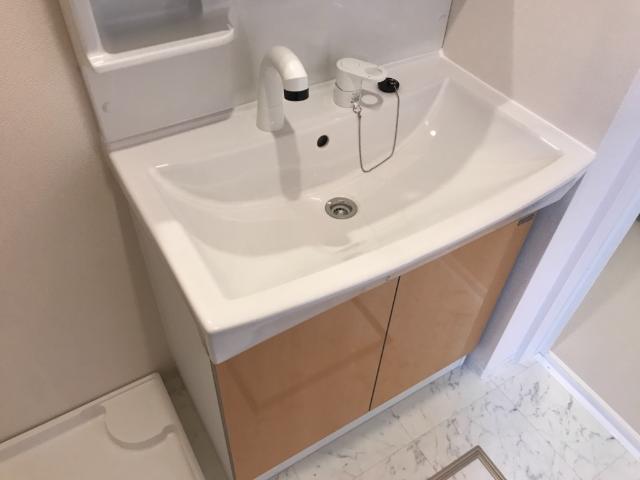 洗面設備　洗髪洗面化粧台