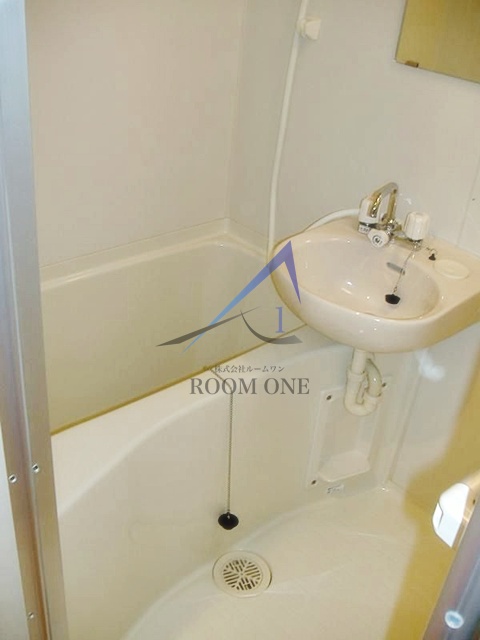 バス・シャワールーム　お風呂です。