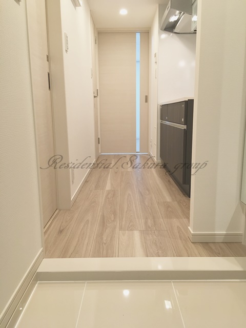 玄関　ゆったりとした玄関スペースです♪