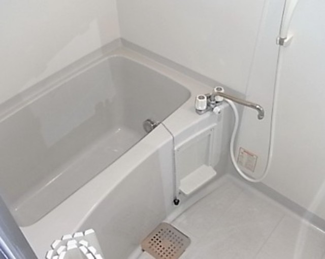 バス・シャワールーム　他部屋参考。