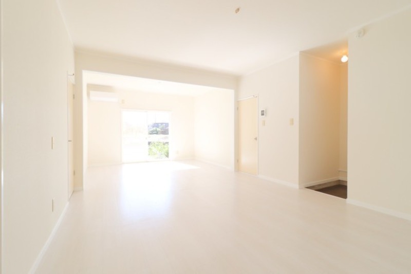 居室・リビング　図面と現状に相違がある場合には現状を優先