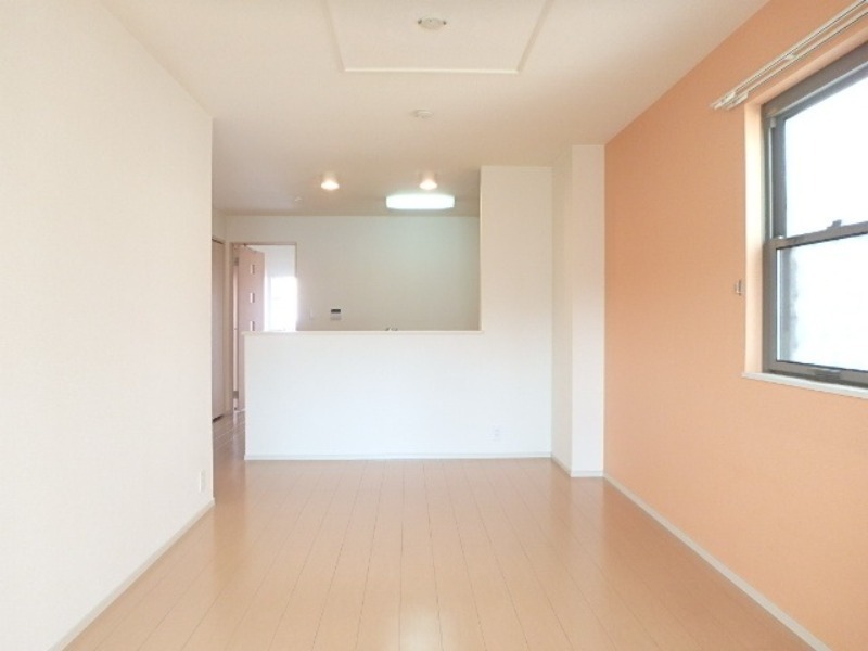 居室・リビング　図面と現状に相違がある場合には現状を優先