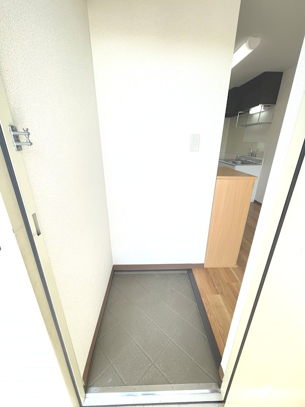 玄関　段差の少ない玄関