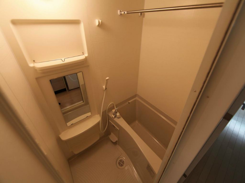 バス・シャワールーム　浴室暖房乾燥機付　24時間換気機能付バスルーム