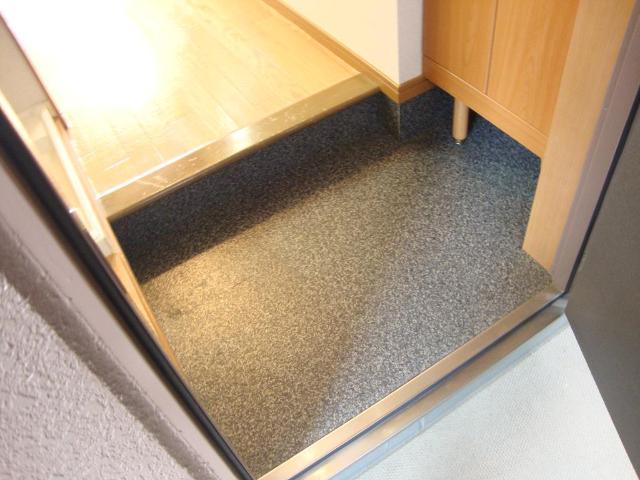 玄関　玄関（イメージ）