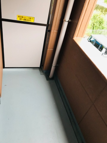 バルコニー　※同タイプの部屋写真です