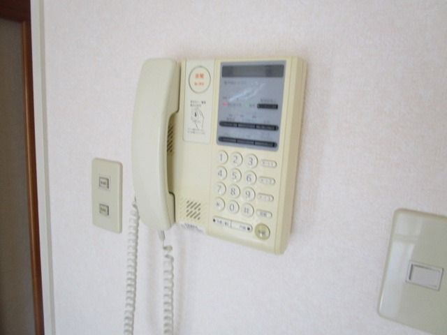 セキュリティ　★インターホンです★