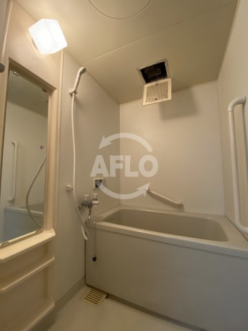 バス・シャワールーム　キオプラザ天満橋　バスルーム