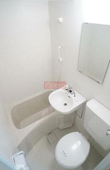 バス・シャワールーム　洗面