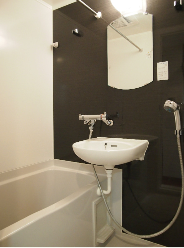 バス・シャワールーム　風呂