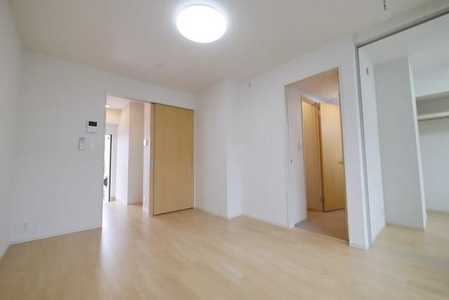 居室・リビング　フローリング