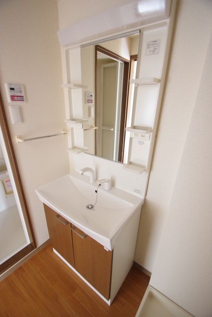 洗面設備　★お問い合わせ・ご来店はタウンハウジング橋本店まで★