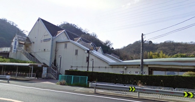 眺望　こちらが教育大前駅です♪