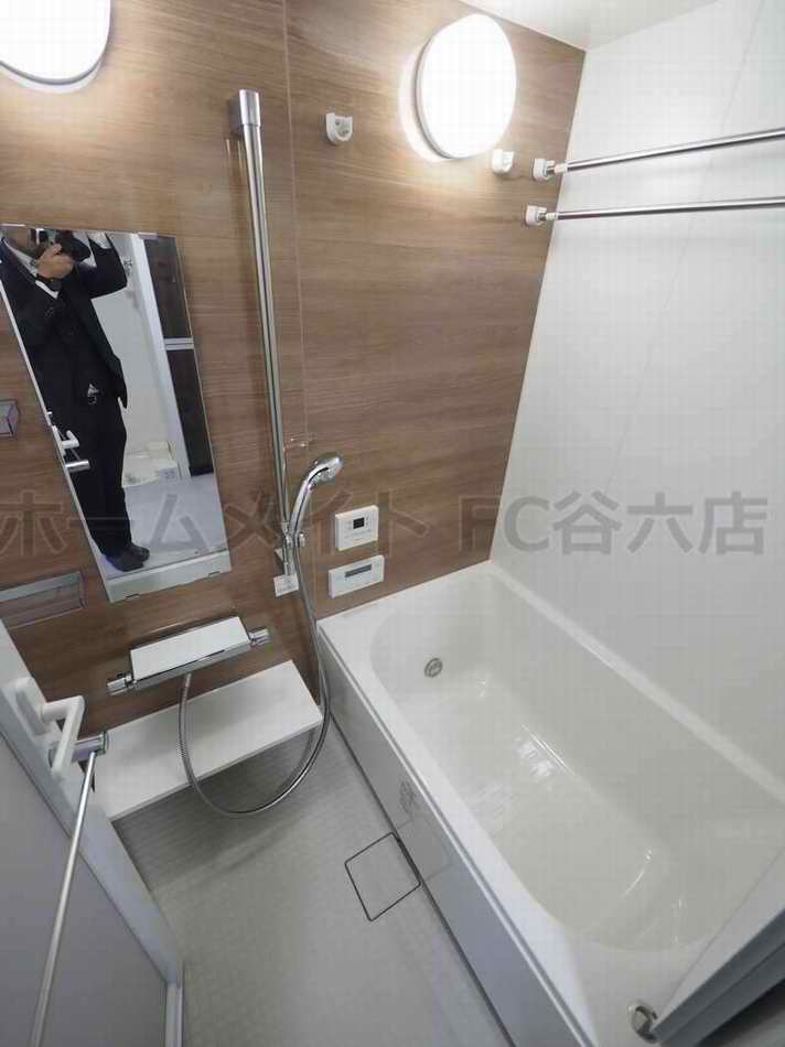 バス・シャワールーム