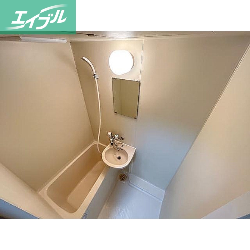 バス・シャワールーム　ユニットバス