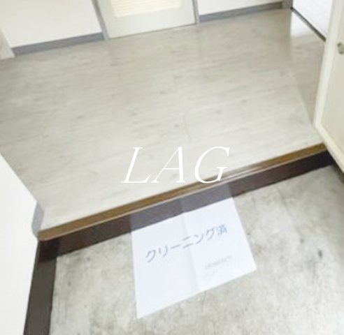 玄関　玄関です。