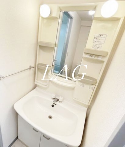 洗面設備　独立洗面台です。