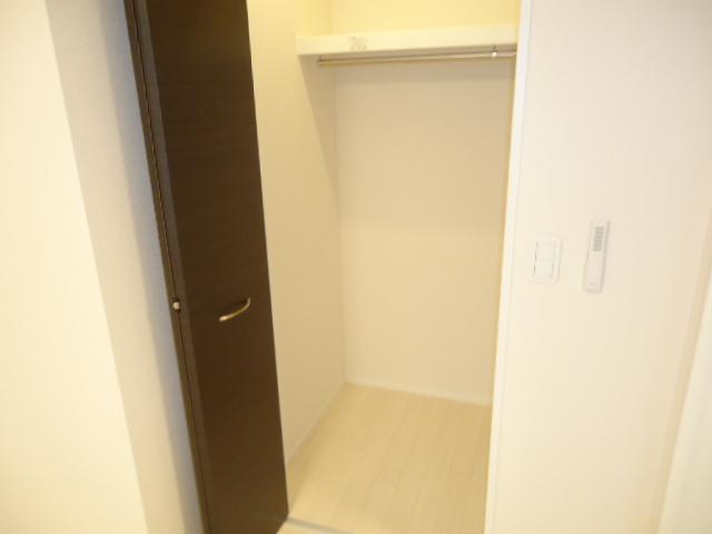 収納　クローゼット