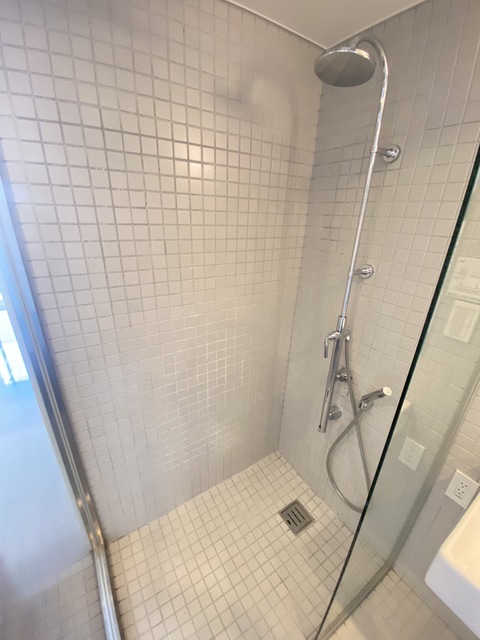 バス・シャワールーム　シャワールーム