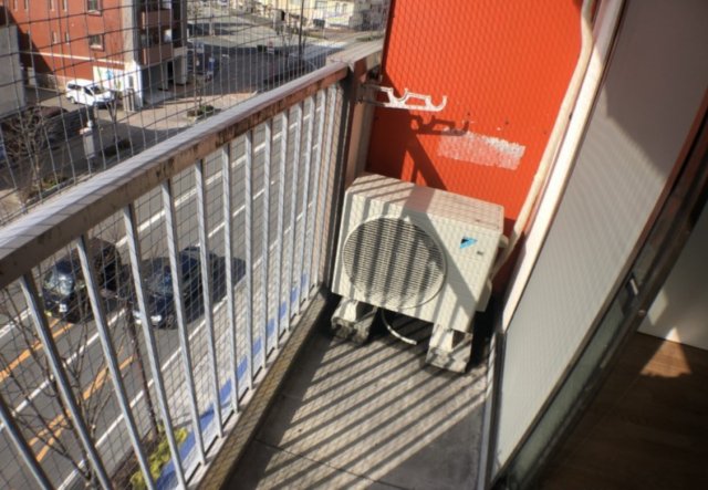 バルコニー　お洗濯にも便利なバルコニー付き