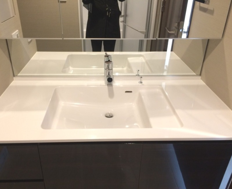 洗面設備　同仕様写真含む