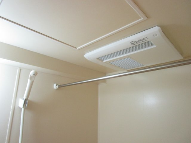 その他設備　浴室乾燥機