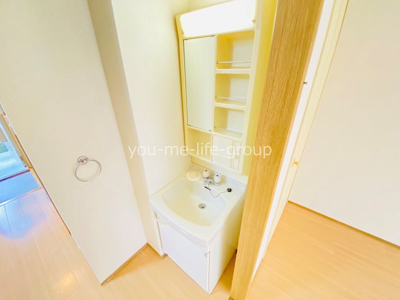 洗面設備　※参照写真