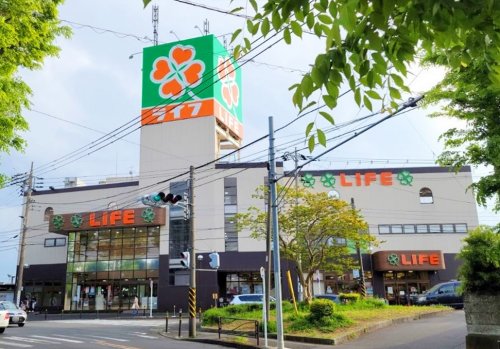 スーパー　ライフ 東有馬店（スーパー）まで939m