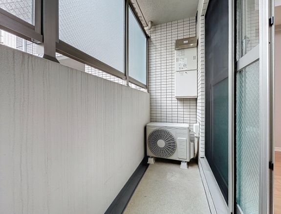 バルコニー　★洗濯物を十分に干せるスペースのバルコニー★