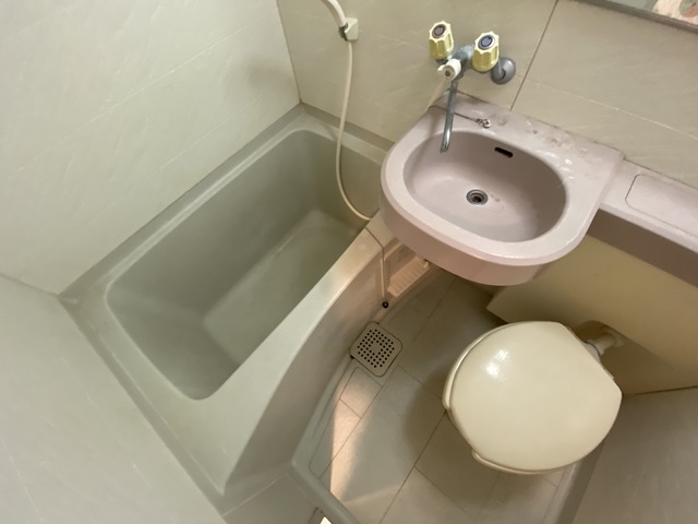 バス・シャワールーム　疲れをリフレッシュ