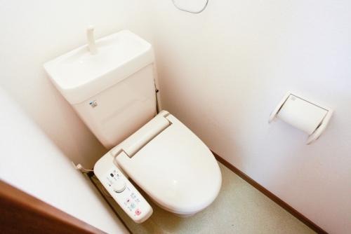 トイレ　別号室