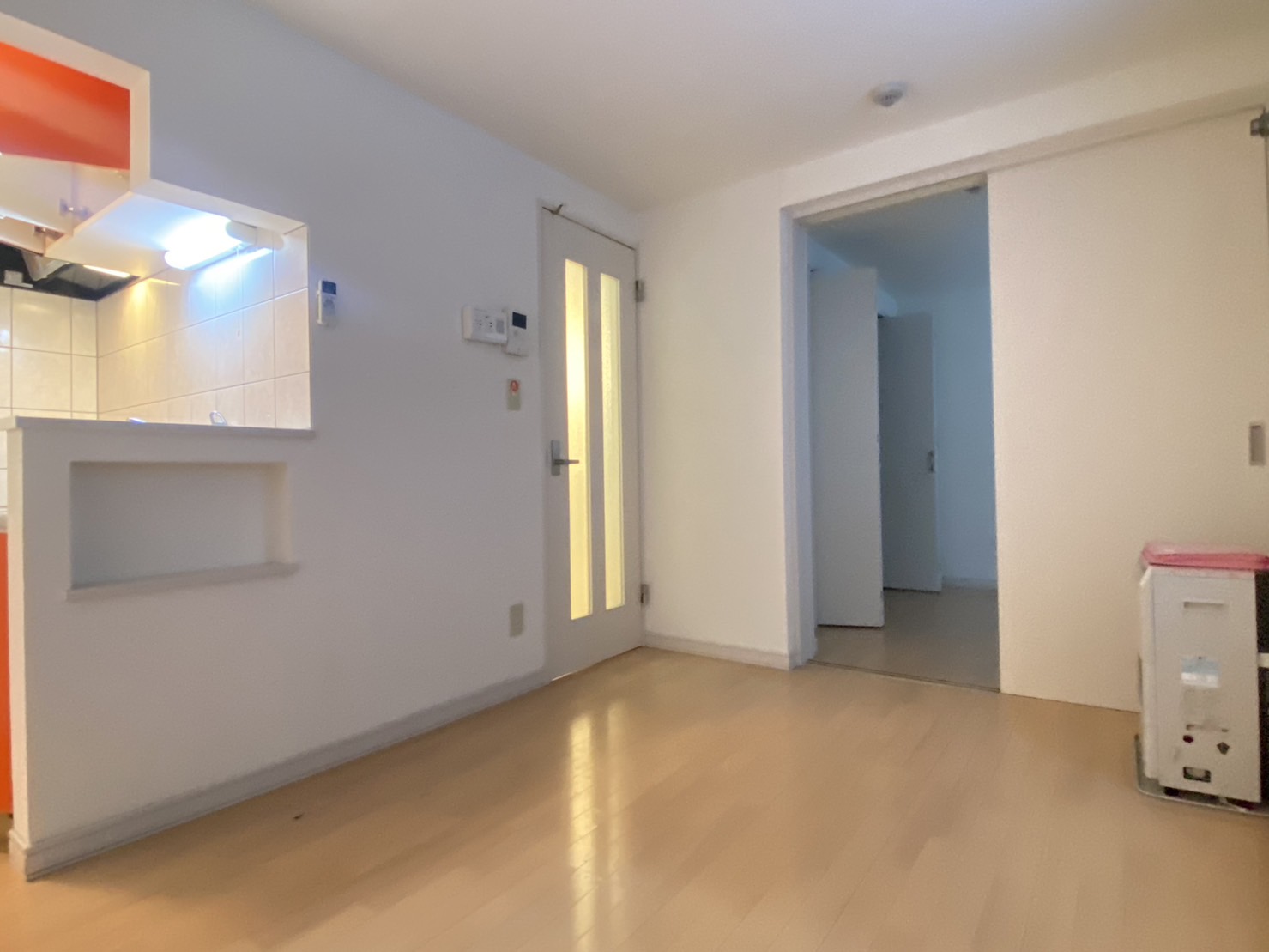 居室・リビング　他号室