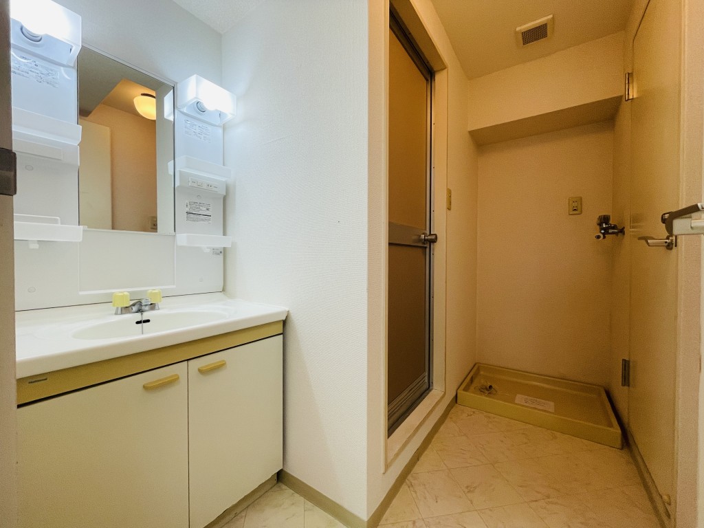 洗面設備　人気の独立洗面♪