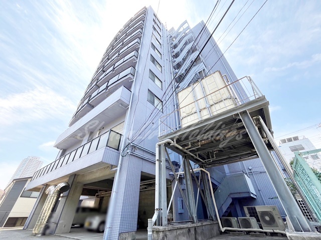 建物外観　人気のマンションタイプ♪