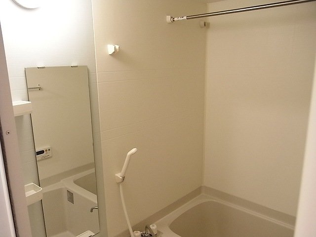 バス・シャワールーム　お風呂です