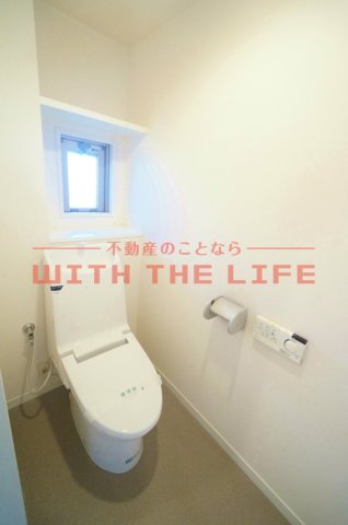 トイレ　落ち着いたトイレです