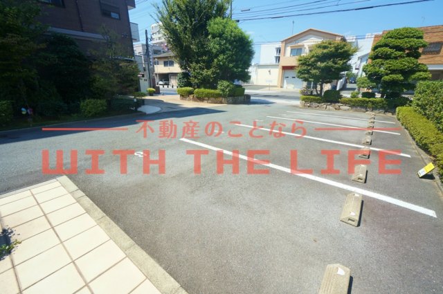 駐車場　駐車場があります