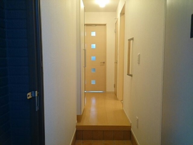 玄関　きれいな玄関です