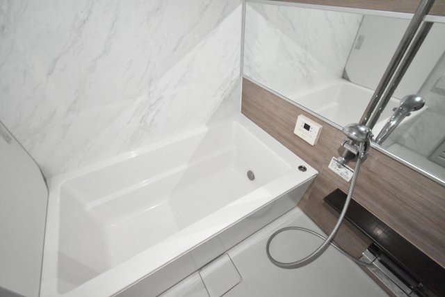 バス・シャワールーム　※同タイプ別部屋参照