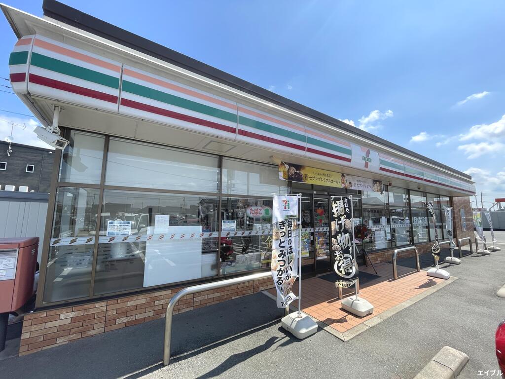 コンビニ　セブンイレブン福岡三輪依井店（コンビニ）まで123m