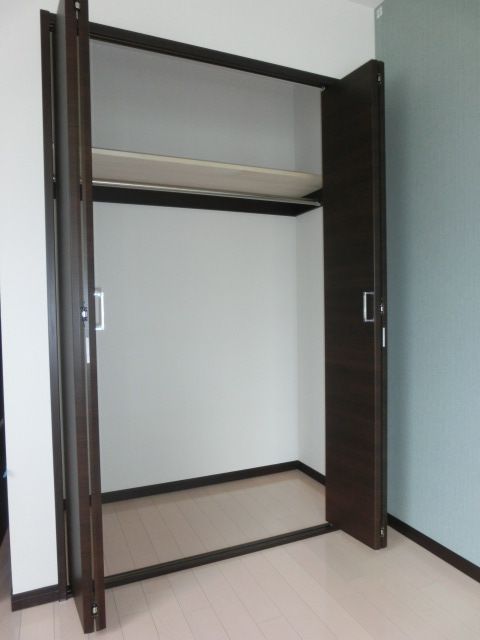 収納　クローゼット