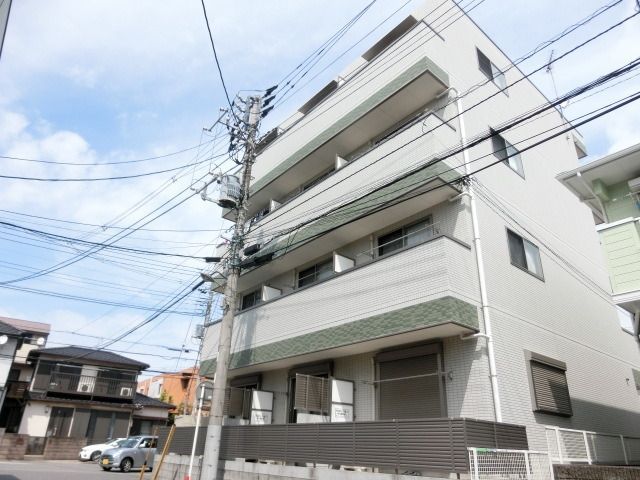 建物外観　バルコニー側の外観