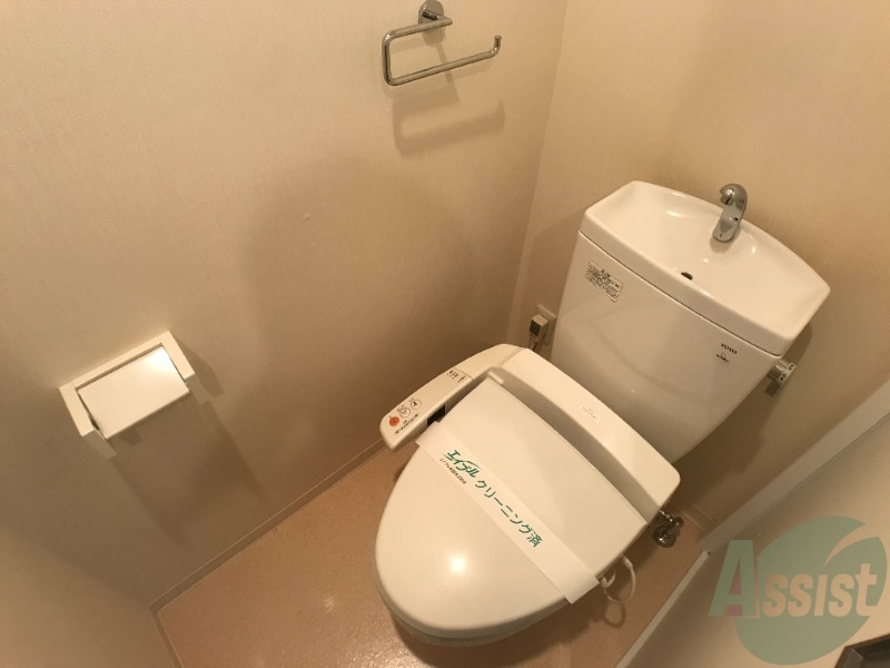 トイレ　トイレにはウォッシュレットが付いているので安心です。