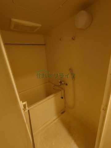 バス・シャワールーム　別部屋の参考写真です。