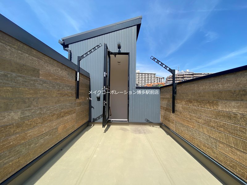 バルコニー　屋上テラス♪火気厳禁です。