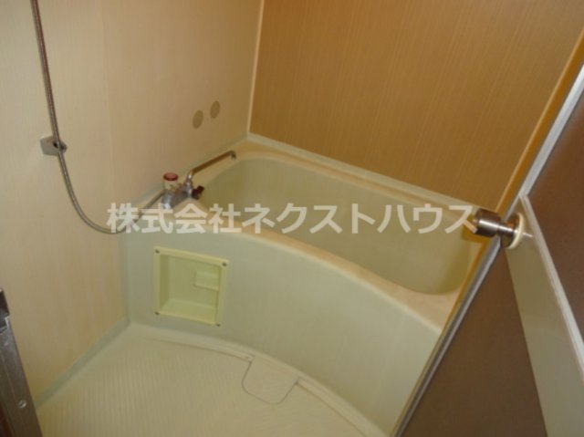 バス・シャワールーム　別部屋参考写真です