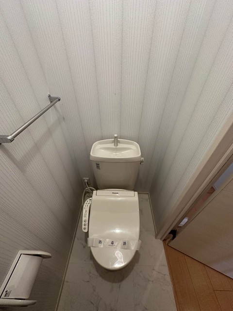 トイレ　※参考写真※トイレは温水洗浄便座付き♪人気のバストイレ別です