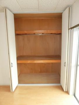 収納　クローゼット
