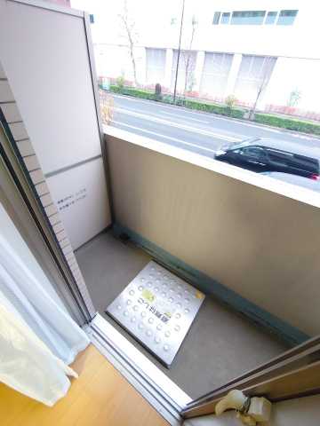 バルコニー　2F別部屋の参考写真となります